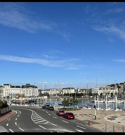 La Marine Deauville Exterior foto