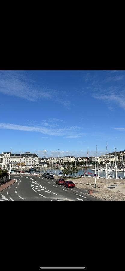 La Marine Deauville Exterior foto