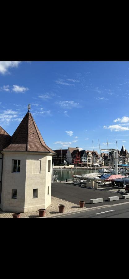 La Marine Deauville Exterior foto